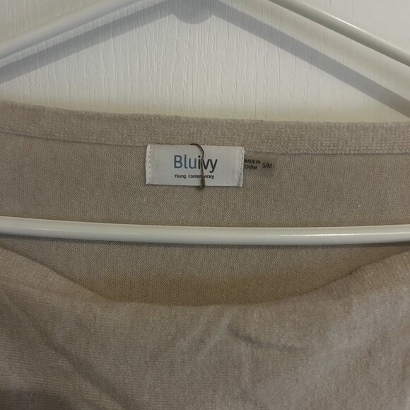 Bluivy Beige Knit Sweater – Size S - Picture 2 of 3